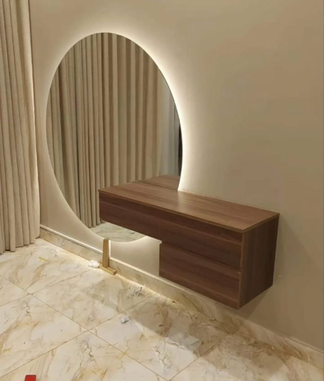 مرايا غرف النوم